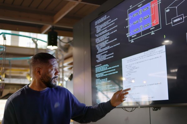 Five steps to unlocking value with OpenAI in procurement